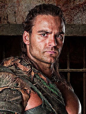 Dustin Clare-maria1995