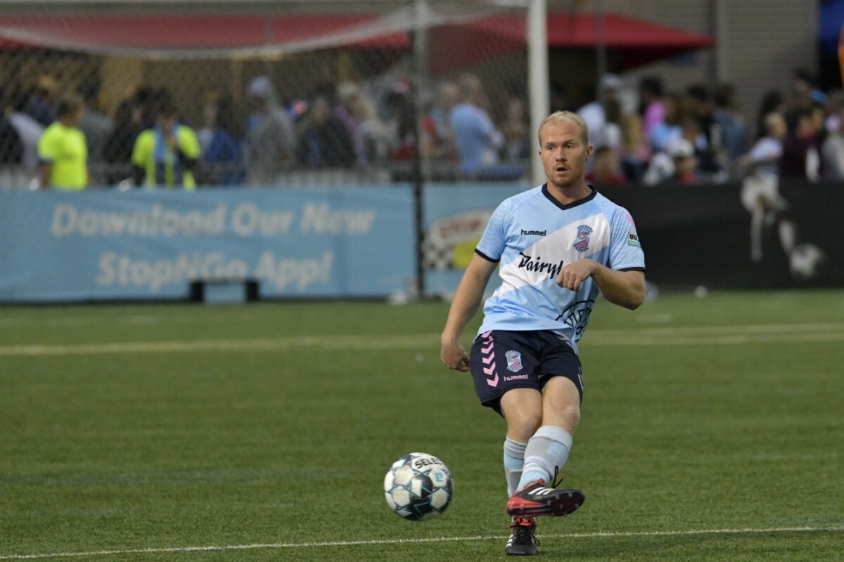 Eric Leonard