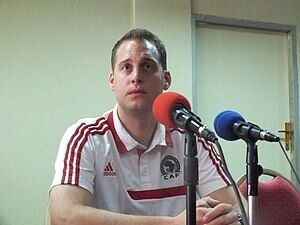 Lee Johnson (Football Coach)