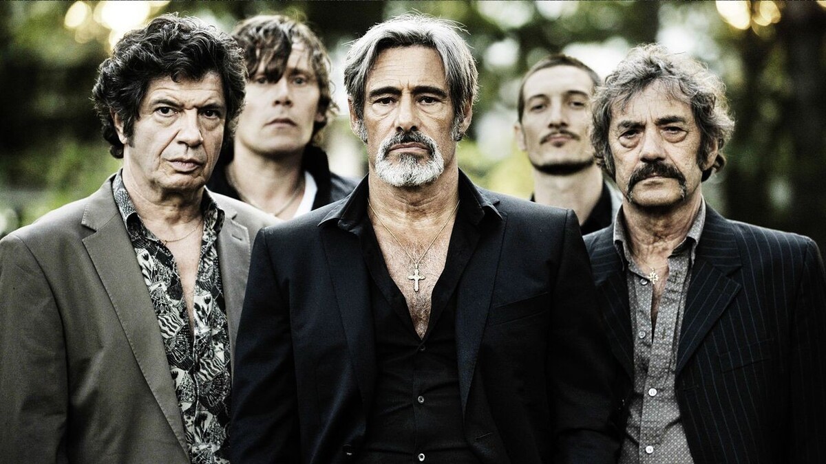 Les Lyonnais Review (Crime Drama, 2011)