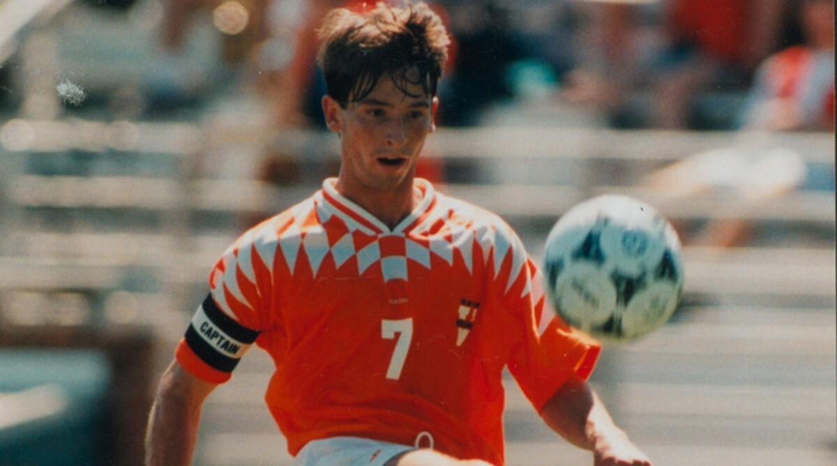 Mike Fisher (soccer)