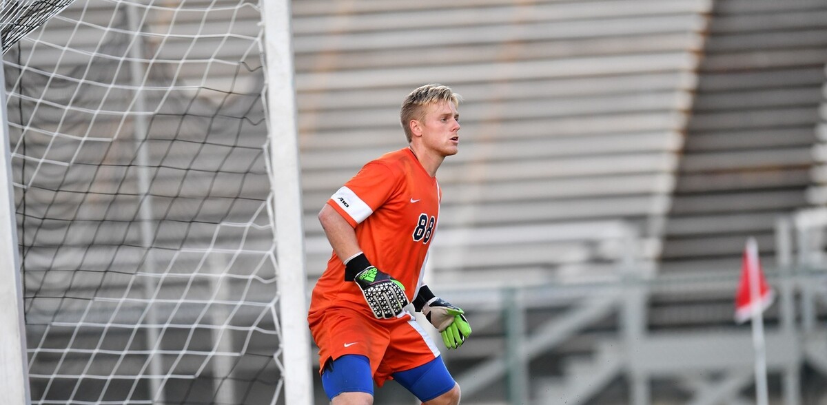 Mike Kirk (soccer)