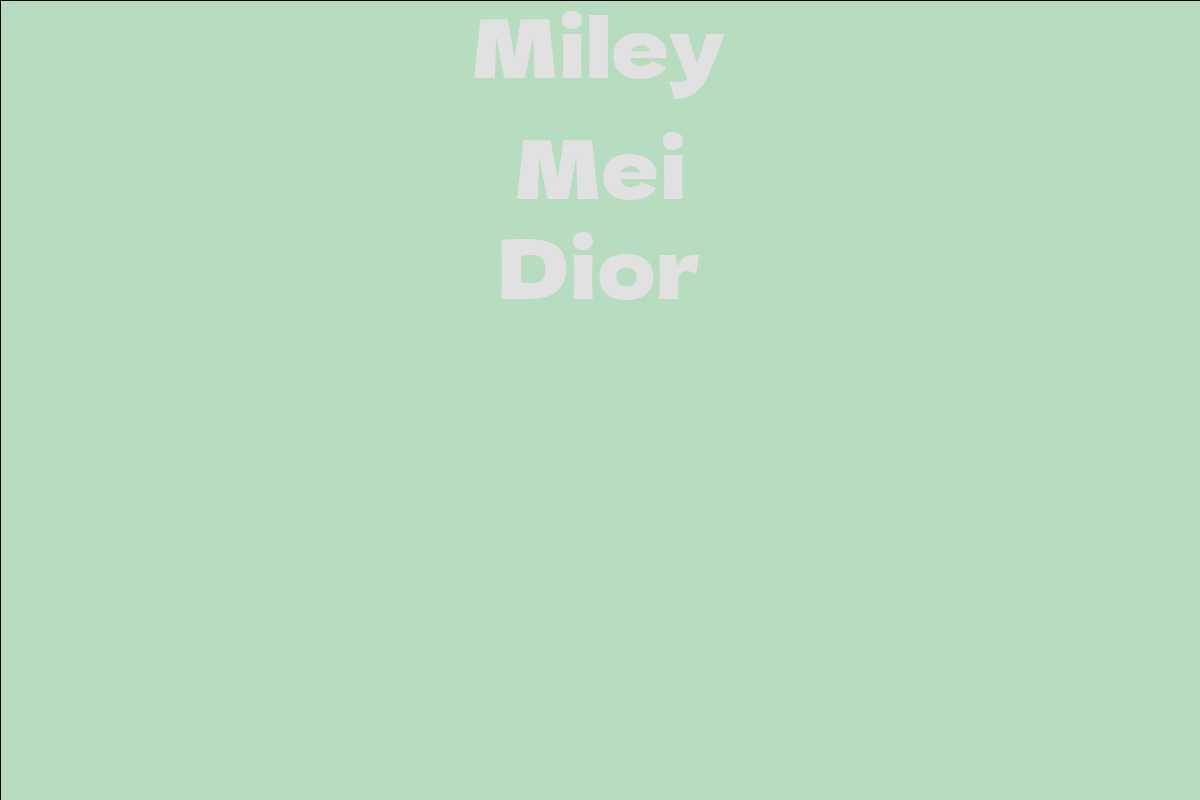 Miley Mei Dior