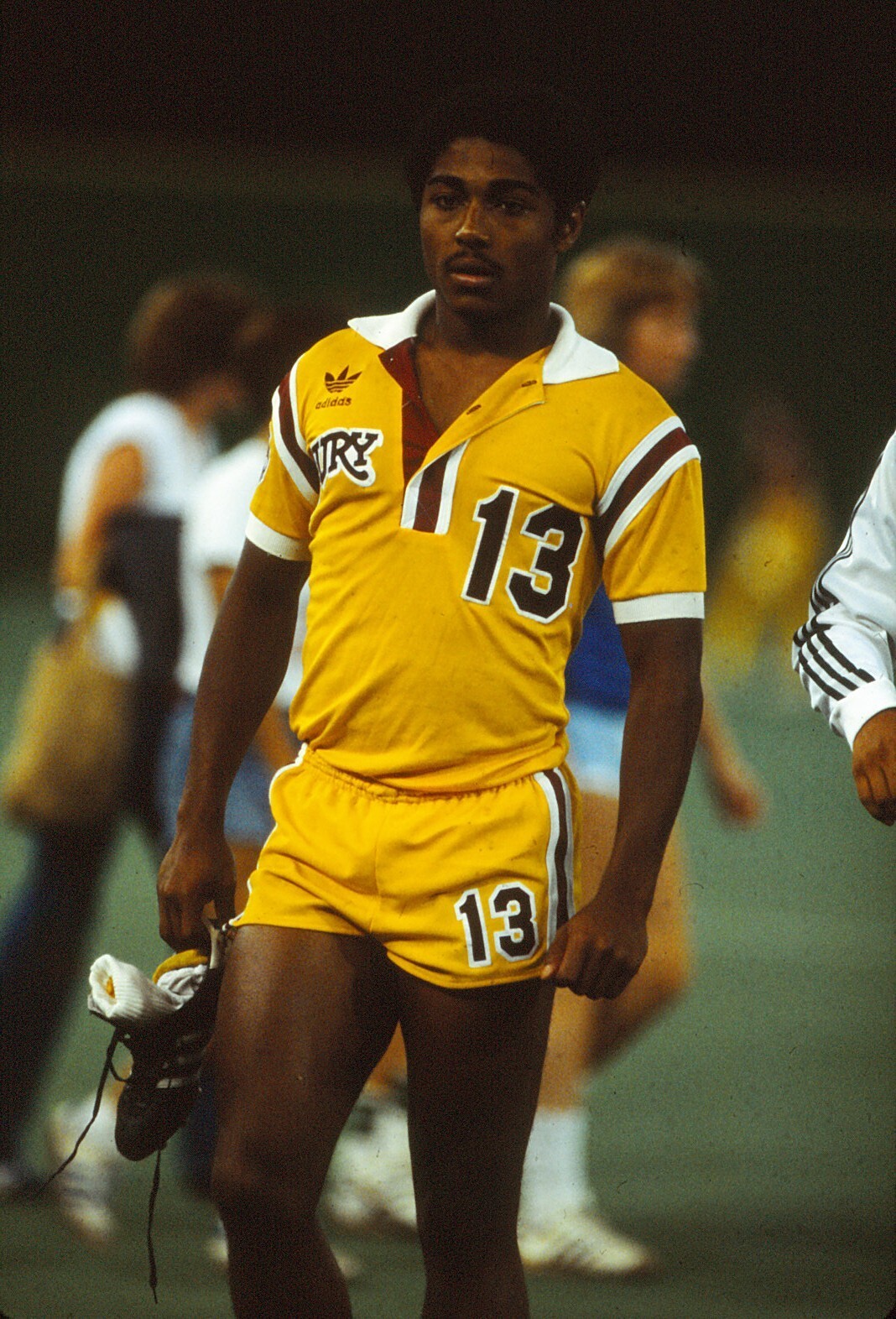 Pat Fidelia