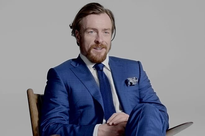 Toby Stephens