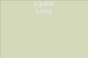 Lydia Luxy