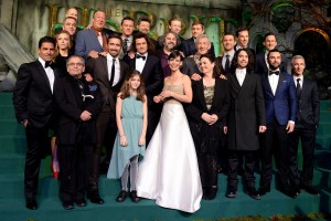 Manu Bennett-momosalah