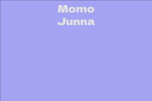 Momo Junna