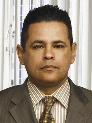 Raymond Cruz