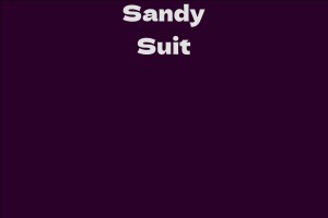 Sandy Suit