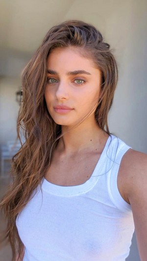 Taylor Hill